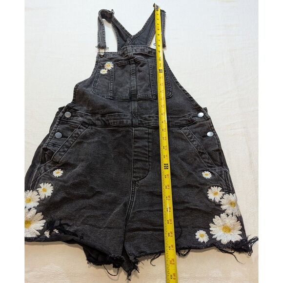 Driftwood Floral Embroidered Denim Shortalls Cutoff Black Women’s M - Picture 5 of 5